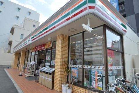 コンビニ　セブンイレブン広島東平塚店（コンビニ）まで429m