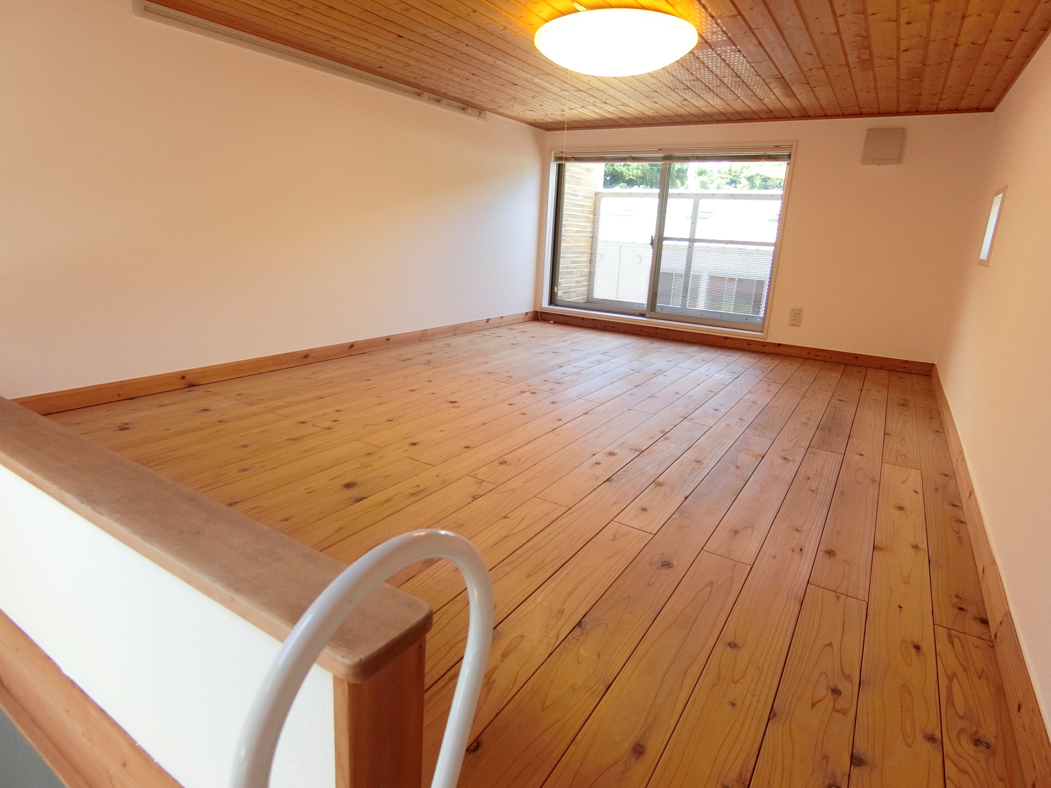 その他部屋・スペース　広々ロフト♪収納付き♪