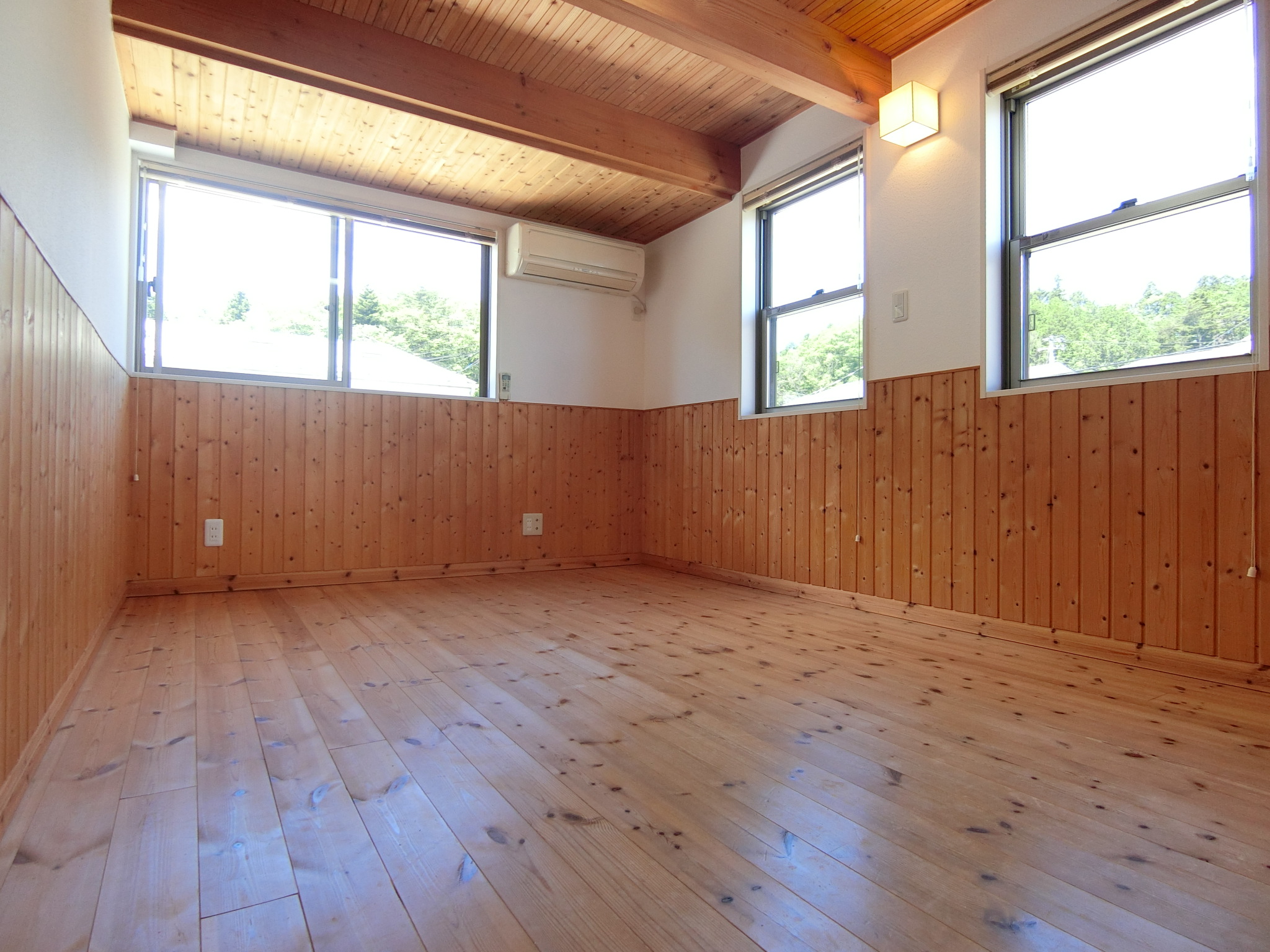 居室・リビング　以下別居室参考写真