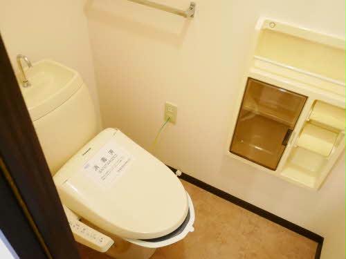 トイレ　エスポアールＭＩＤＡ