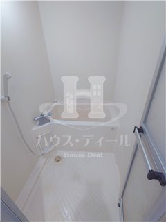 バス・シャワールーム　お風呂です