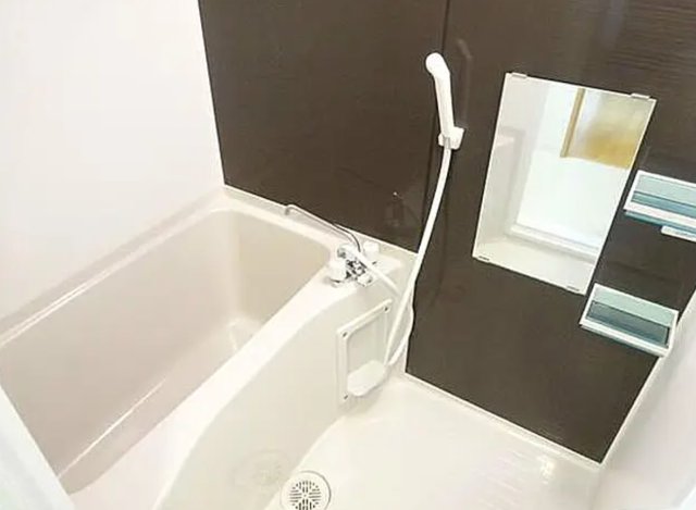 バス・シャワールーム　風呂