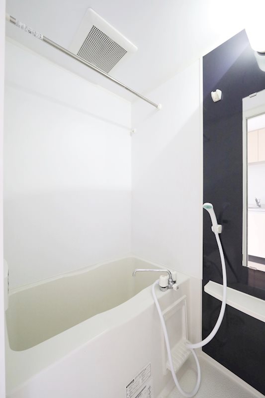 バス・シャワールーム　バスルーム