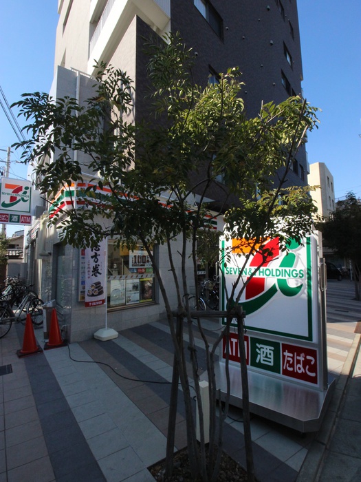 コンビニ　セブンイレブン　幸福町店（コンビニ）まで220m