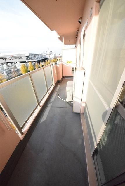 バルコニー　同物件別部屋参考
