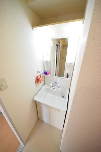 洗面設備　同物件別部屋参考
