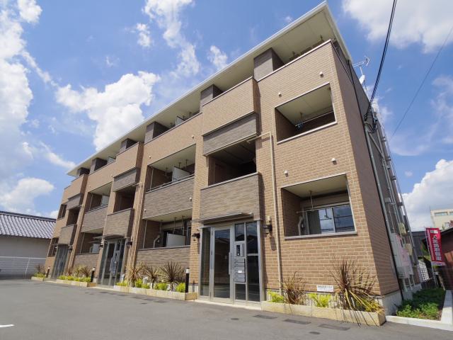 建物外観　☆彡エントランスには素敵なオートロック☆彡追い焚きバス☆彡