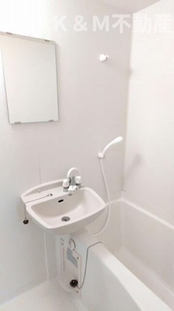 バス・シャワールーム　ゆったり過ごせるお風呂です