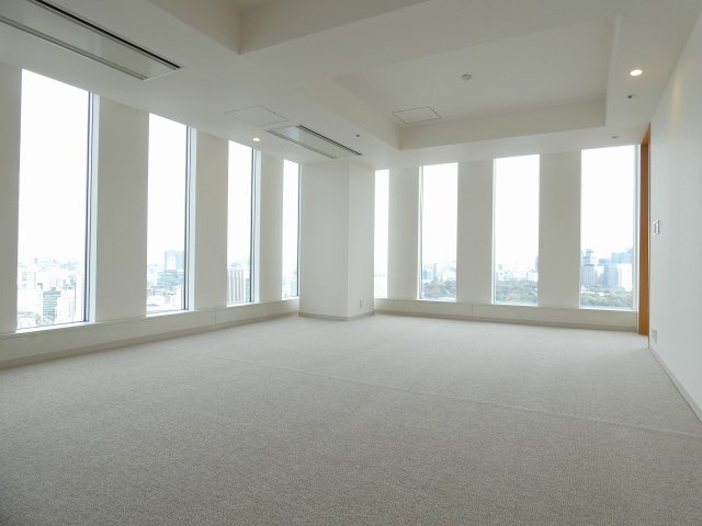 居室・リビング　居間