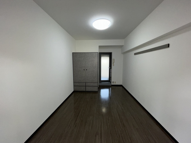 居室・リビング　写真は同マンションの別のお部屋のものです