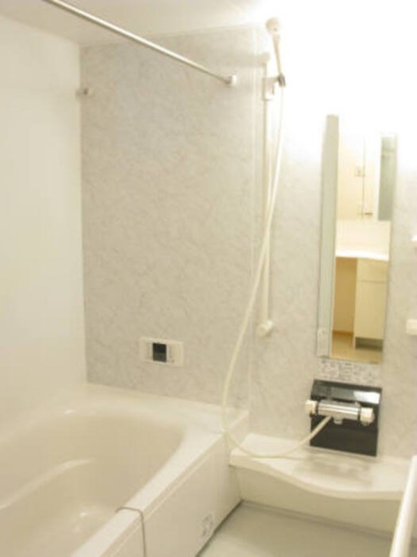 バス・シャワールーム　図面と現状に相違がある場合には現状を優先