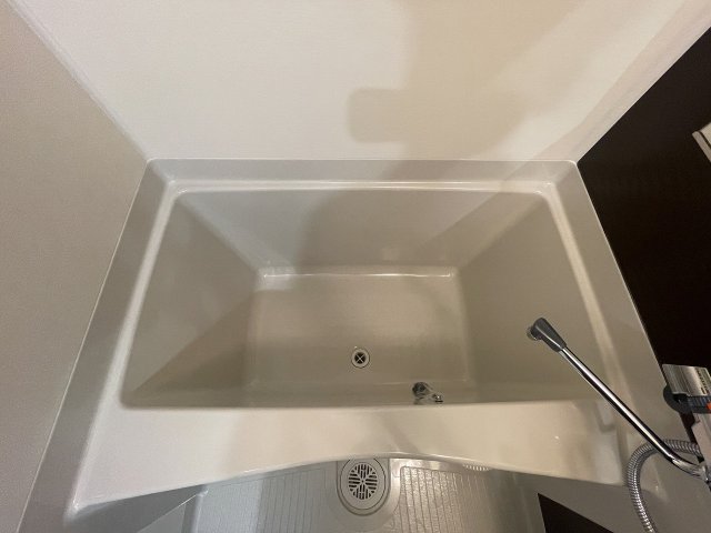 バス・シャワールーム　ゆったり過ごせるお風呂です