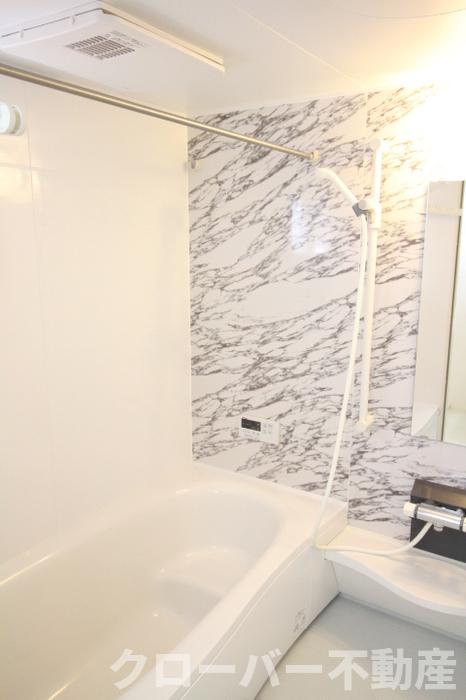 バス・シャワールーム　浴室