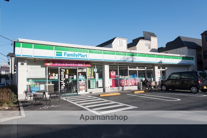 コンビニ　ファミリーマート浮間中央通り店（コンビニ）まで291m