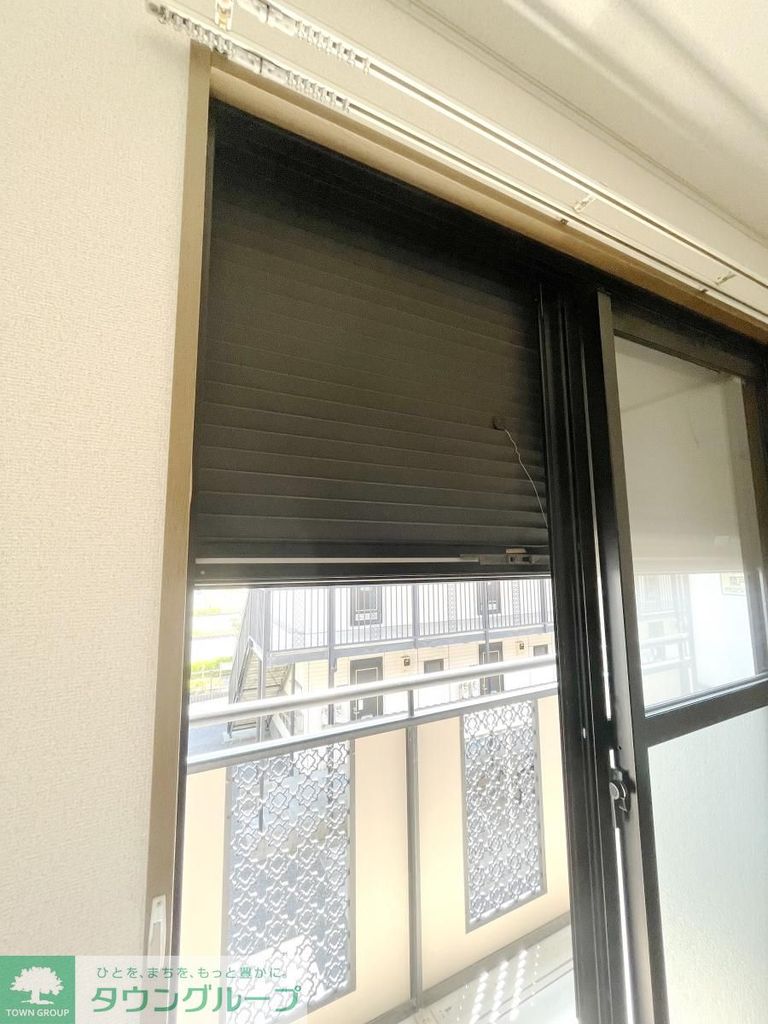 その他設備　★雨戸シャッター付き★