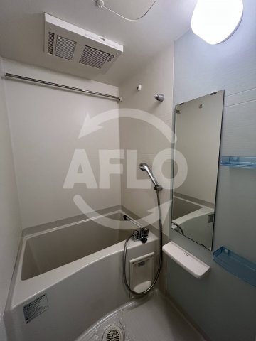 バス・シャワールーム　ラピーヌ南堀江レジデンス　バスルーム