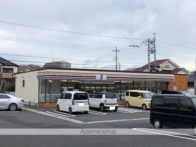 コンビニ　セブンイレブン（コンビニ）まで387m