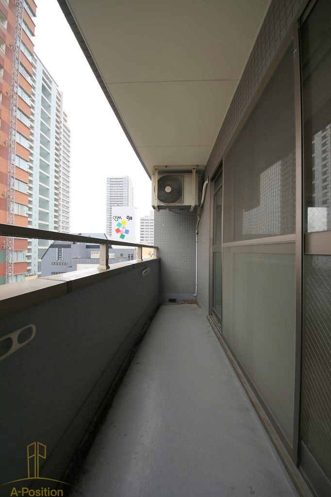 バルコニー　B-RISE新町