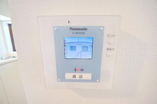 セキュリティ　★モニター付のインターホンがあると安心しますね！★