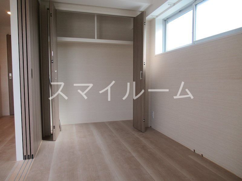 収納　別部屋参考写真となります。