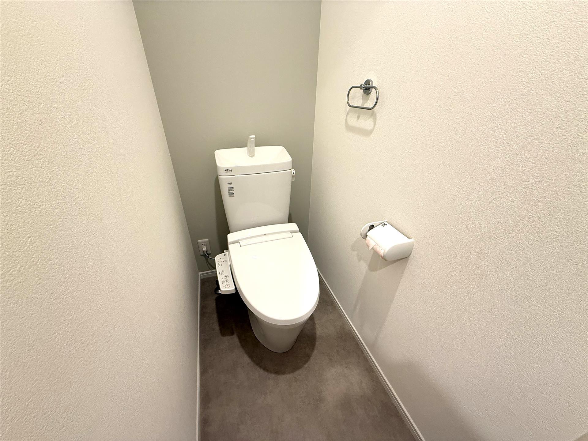 トイレ　ウォシュレット付き洋式トイレ♪