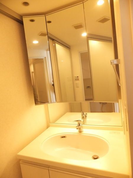 洗面設備　★お問い合わせはタウンハウジング町田店まで★