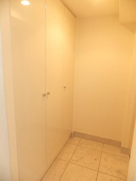 玄関　★お問い合わせはタウンハウジング町田店まで★