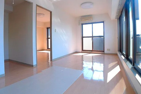 居室・リビング　ゆったりとした居間です