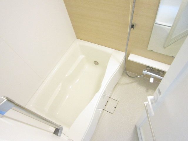 バス・シャワールーム　追い焚き　浴室乾燥機