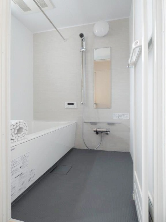 バス・シャワールーム　図面と現状に相違がある場合には現状を優先