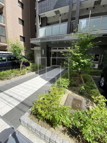 エントランス　エスリード本町靭公園レジデンス　エントランス