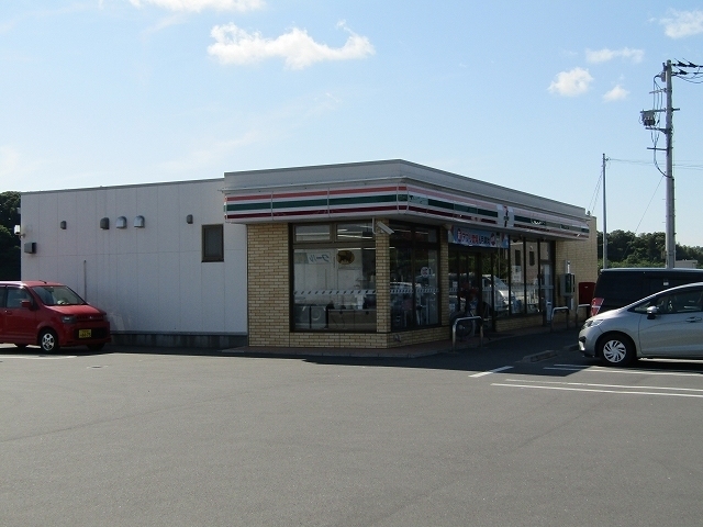 コンビニ　セブンイレブン茂原長尾店（コンビニ）まで350m