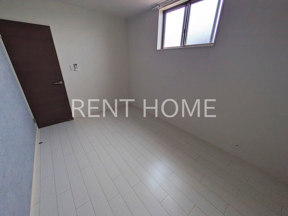 その他　洋室６帖