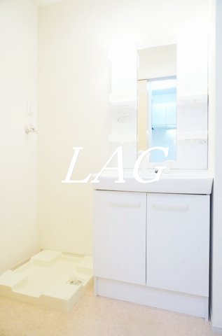 洗面設備　洗面台です。