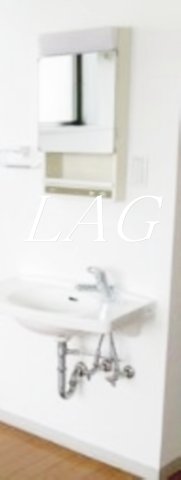 洗面設備　洗面台です。