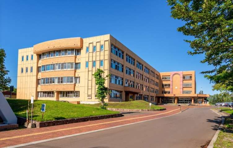 高校・高専　北海道札幌あいの里高等支援学校（高校・高専）まで415m