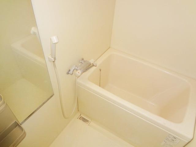 バス・シャワールーム　☆浴室乾燥機付き☆