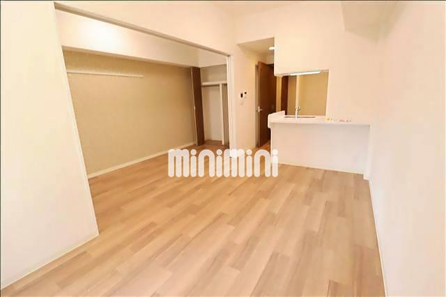 居室・リビング　明るくて綺麗なお部屋です。