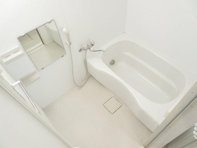 バス・シャワールーム　※他部屋参考写真