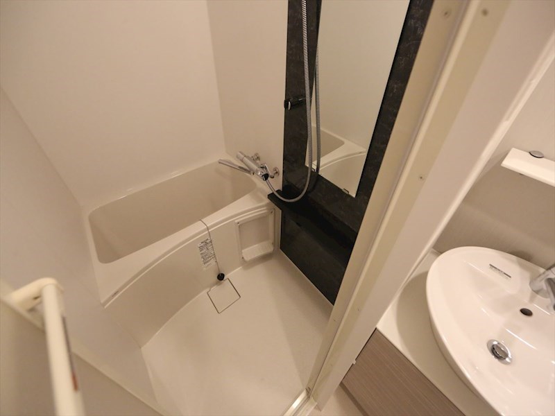 バス・シャワールーム　バスルーム　浴室暖房乾燥機付き