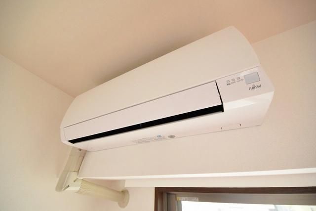 その他　★エアコン★