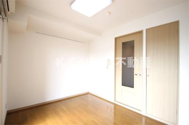 その他部屋・スペース　使い勝手のいい寝室です