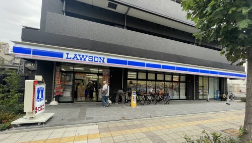 コンビニ　ローソン 浪速恵美須西二丁目店（コンビニ）まで403m