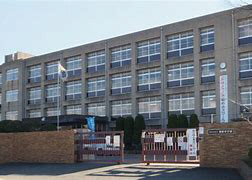 中学校　別府中学校（中学校）まで828m