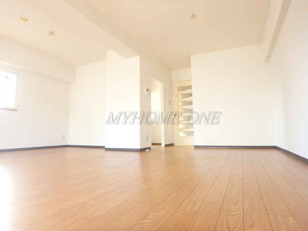 居室・リビング　リビング