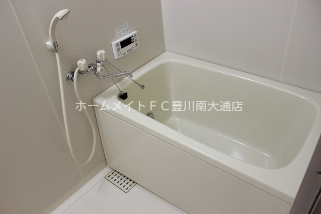 バス・シャワールーム　同型別部屋写真