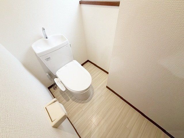 トイレ　トイレ