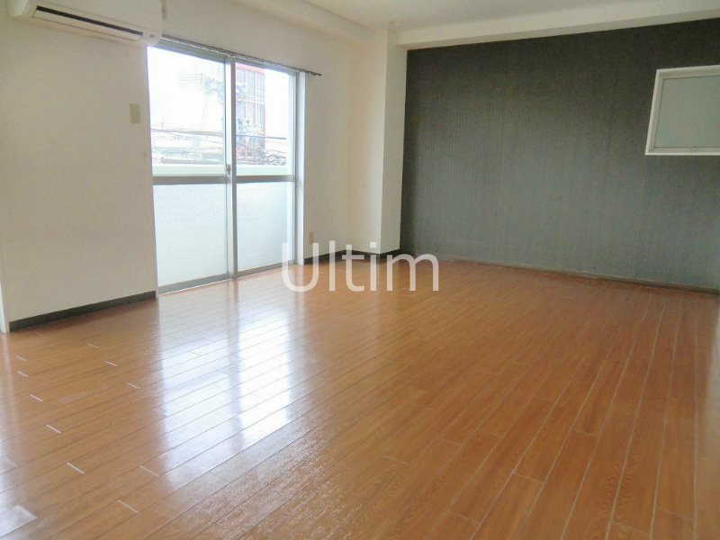 居室・リビング　別部屋のお写真です。ご参考までに！