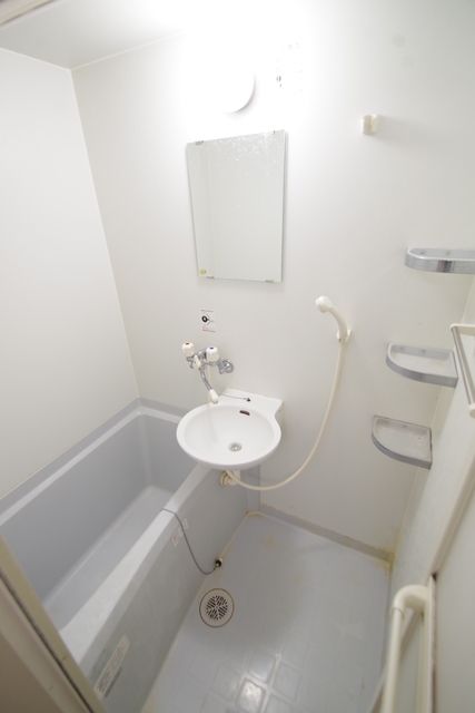 バス・シャワールーム　★お部屋探しは、タウンハウジング多摩センター店へ★