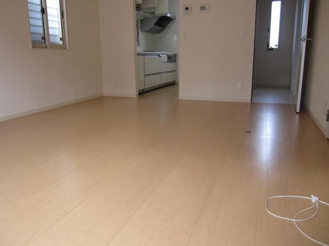 居室・リビング　★明るい内装です★